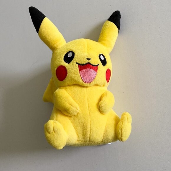 Pokémon Yellow Plush PIKACHU Embroidered Face Stuffed Animal -9” Tomy 2015 - Picture 2 of 6